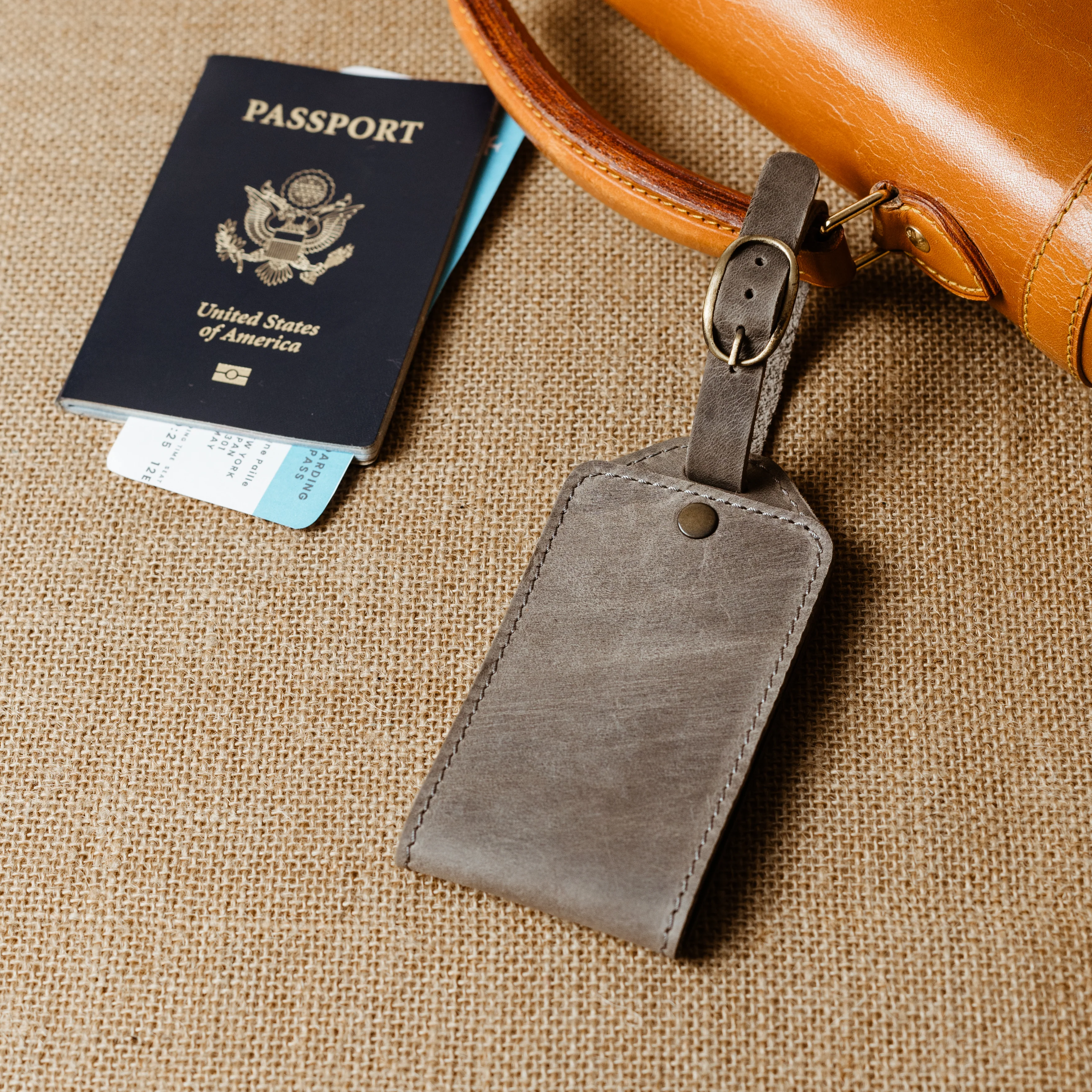 Bond Leather Luggage Tag | Rock Gray - Image 3