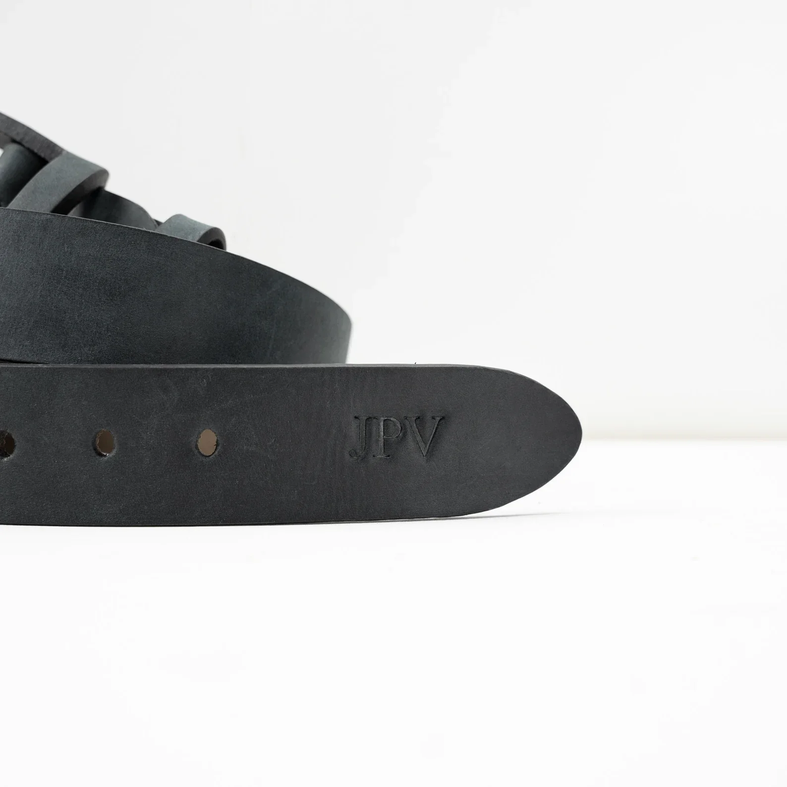 Boone Men's Leather Belt | Charcoal Black - Image 7