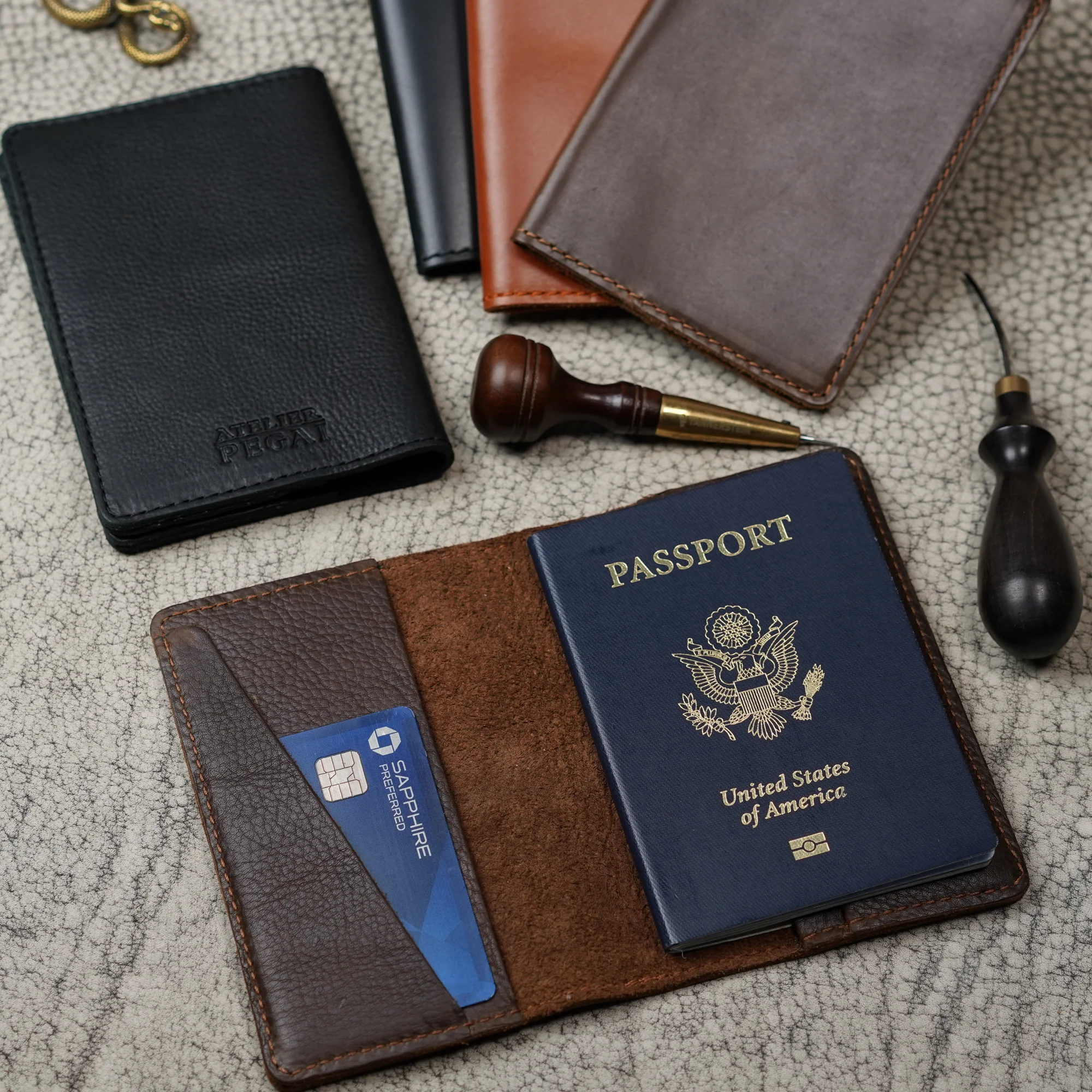 DeKalb Leather Passport Cover | Dual Tone Whiskey - Image 3