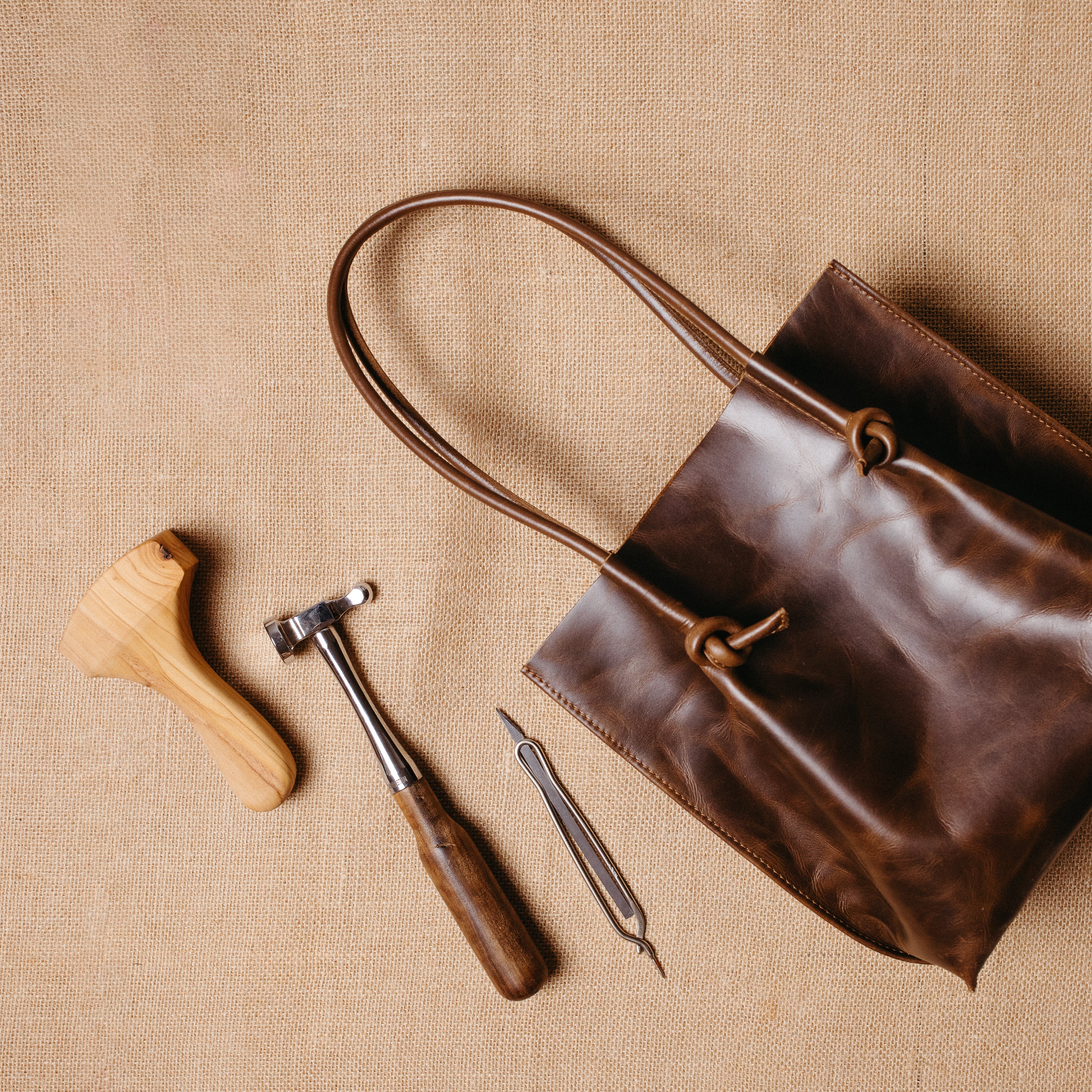 Flora Everyday Leather Tote | Dual Tone Coffee - Image 3