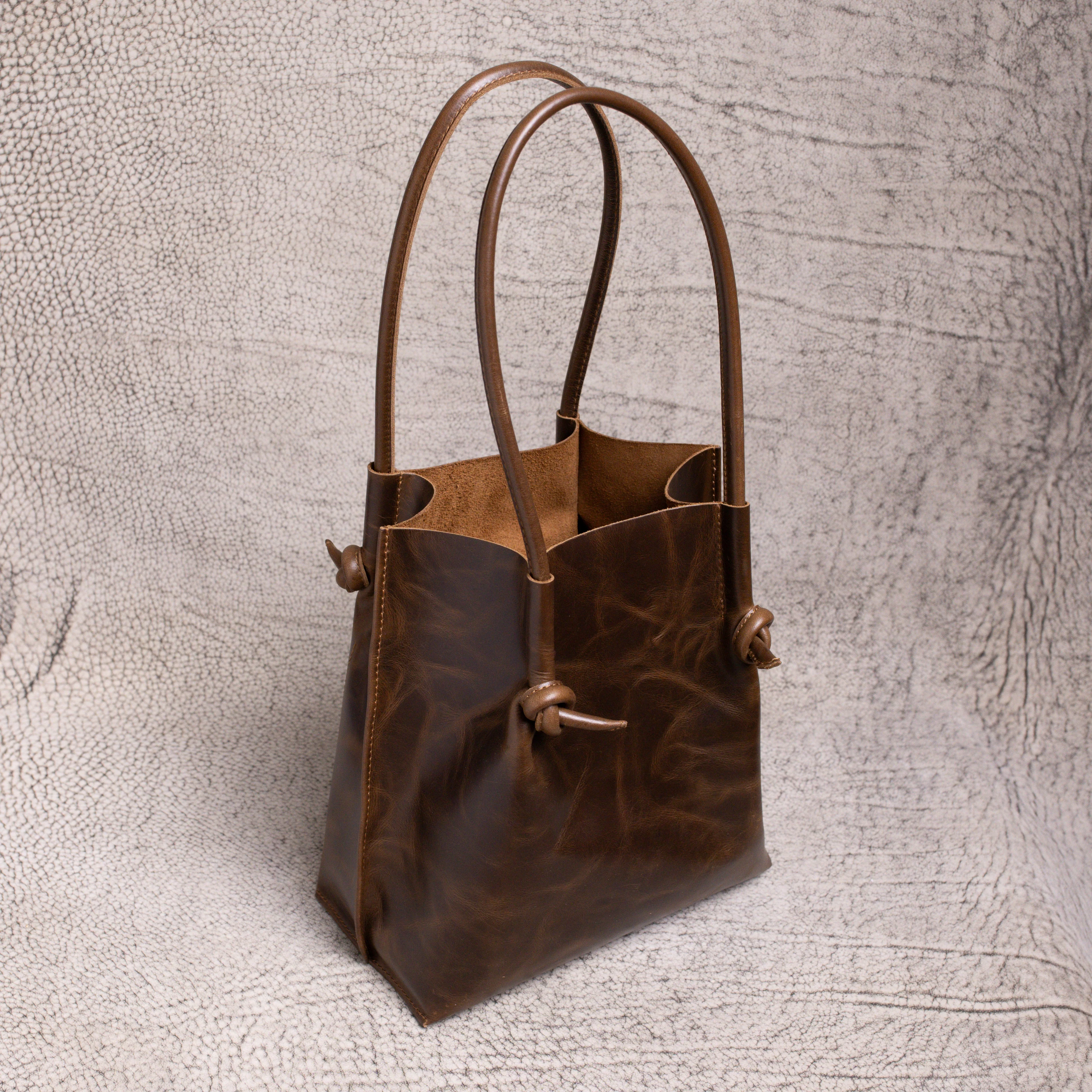 Flora Everyday Leather Tote | Dual Tone Coffee - Image 4