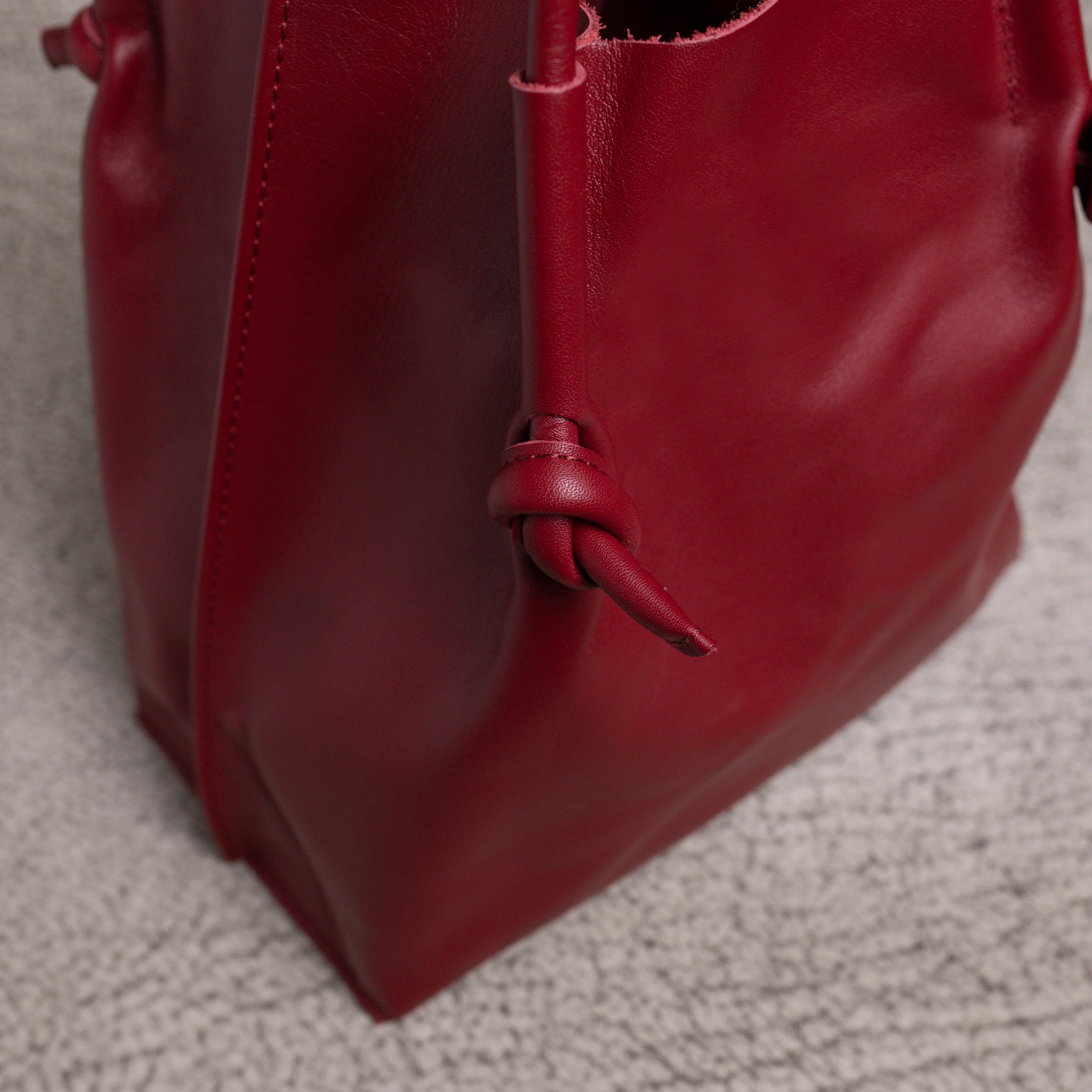 Flora Everyday Leather Tote | Smooth Calf Burgundy - Image 5