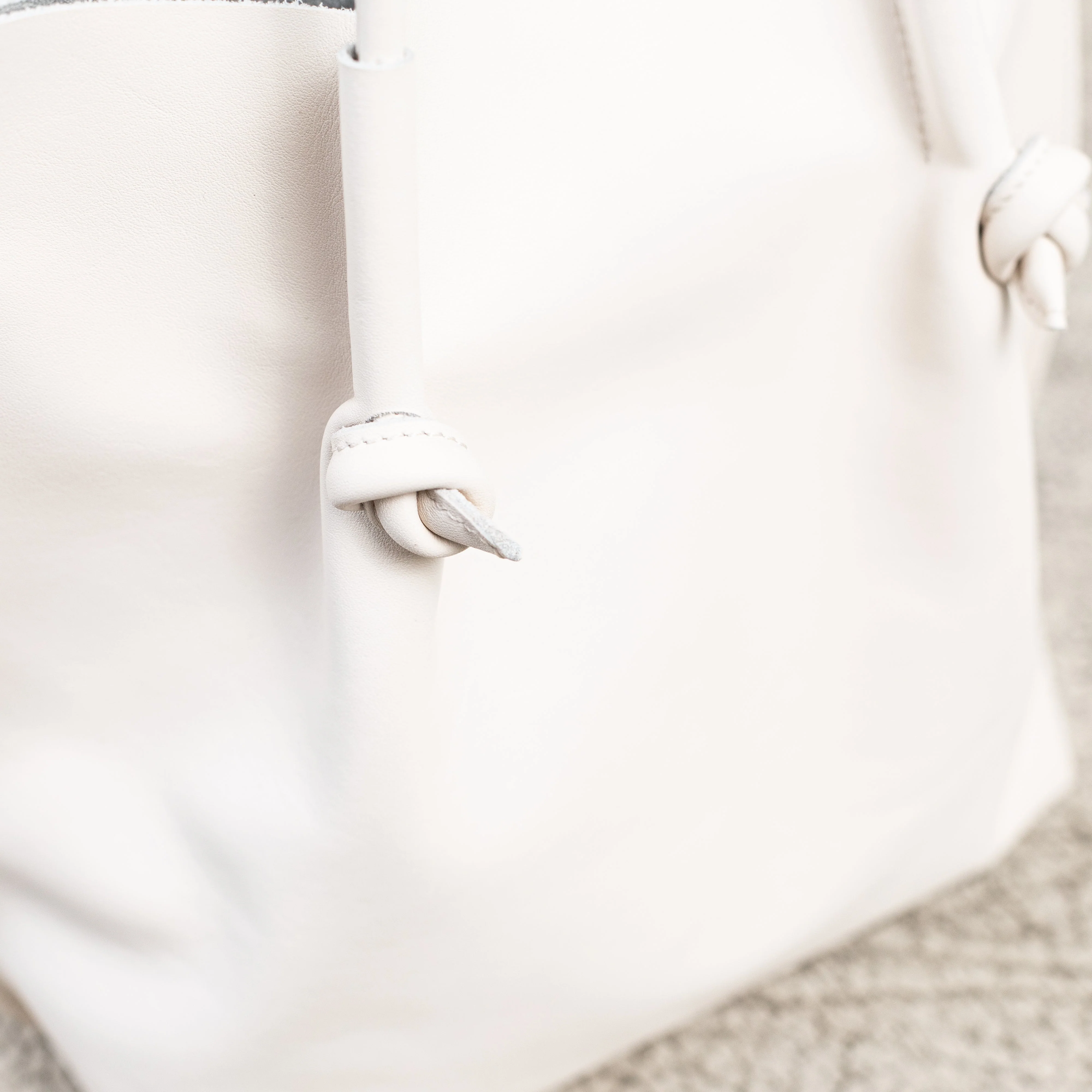 Flora Everyday Leather Tote | Smooth Calf Cream - Image 4