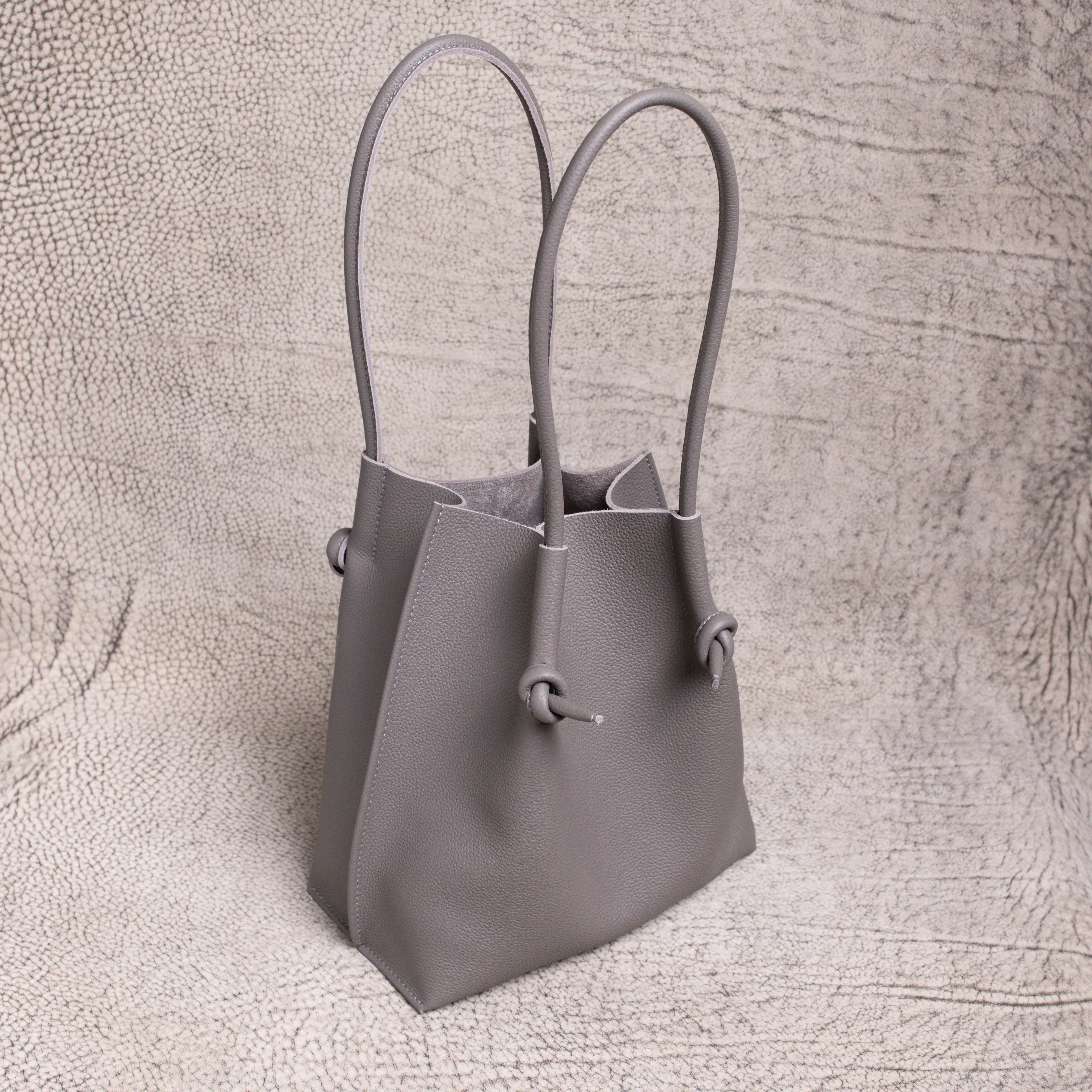 Flora Everyday Leather Tote | Togo Calf Gris - Image 4