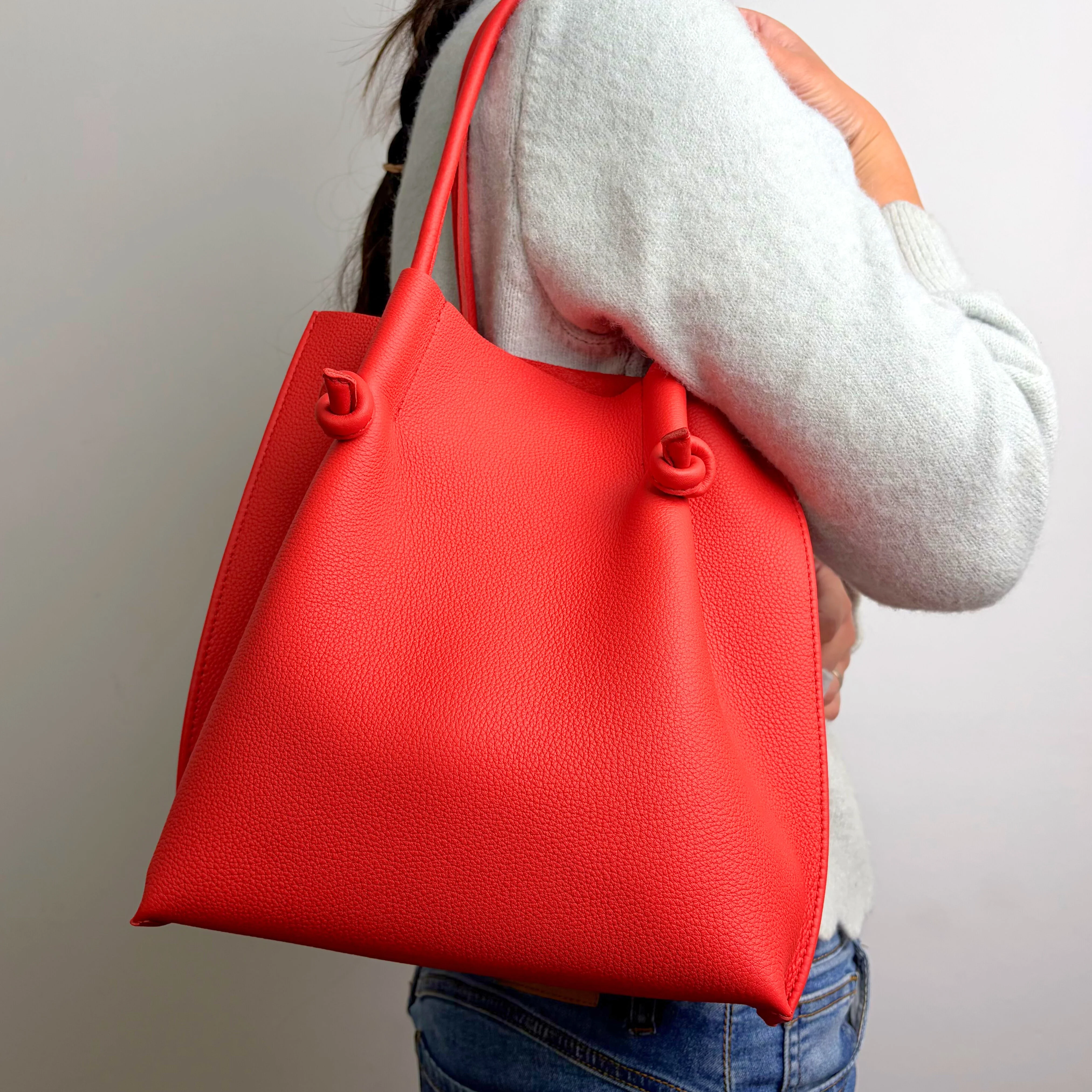 Flora Everyday Leather Tote | Togo Calf Red - Image 2