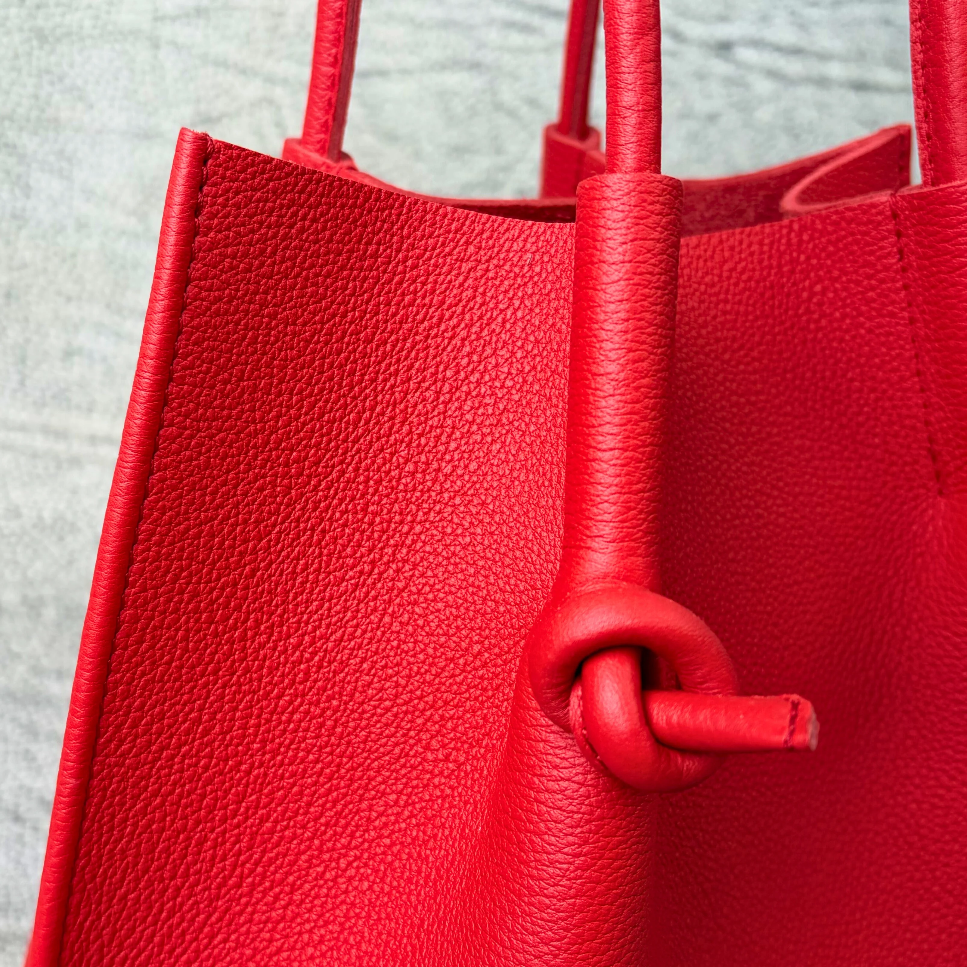 Flora Everyday Leather Tote | Togo Calf Red - Image 3