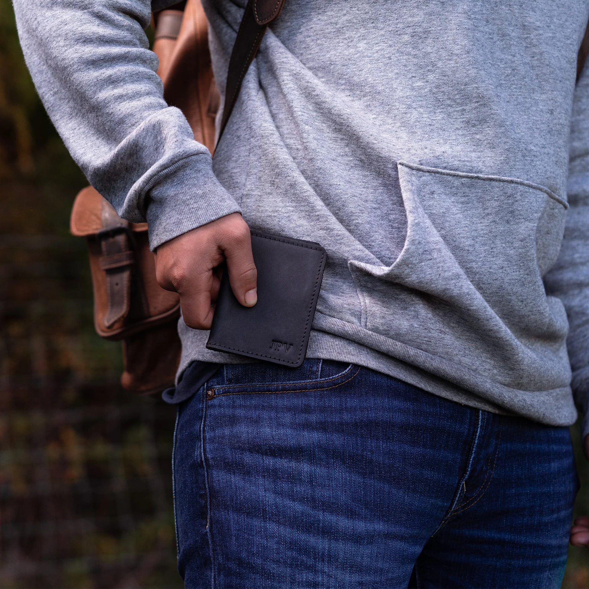 Knox | Slim Bifold Wallet | Charcoal - Image 7