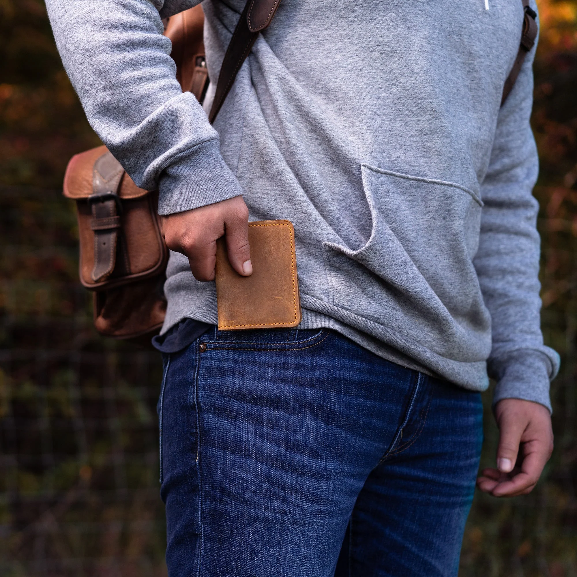 Knox | Slim Bifold Wallet | Cinnamon - Image 4