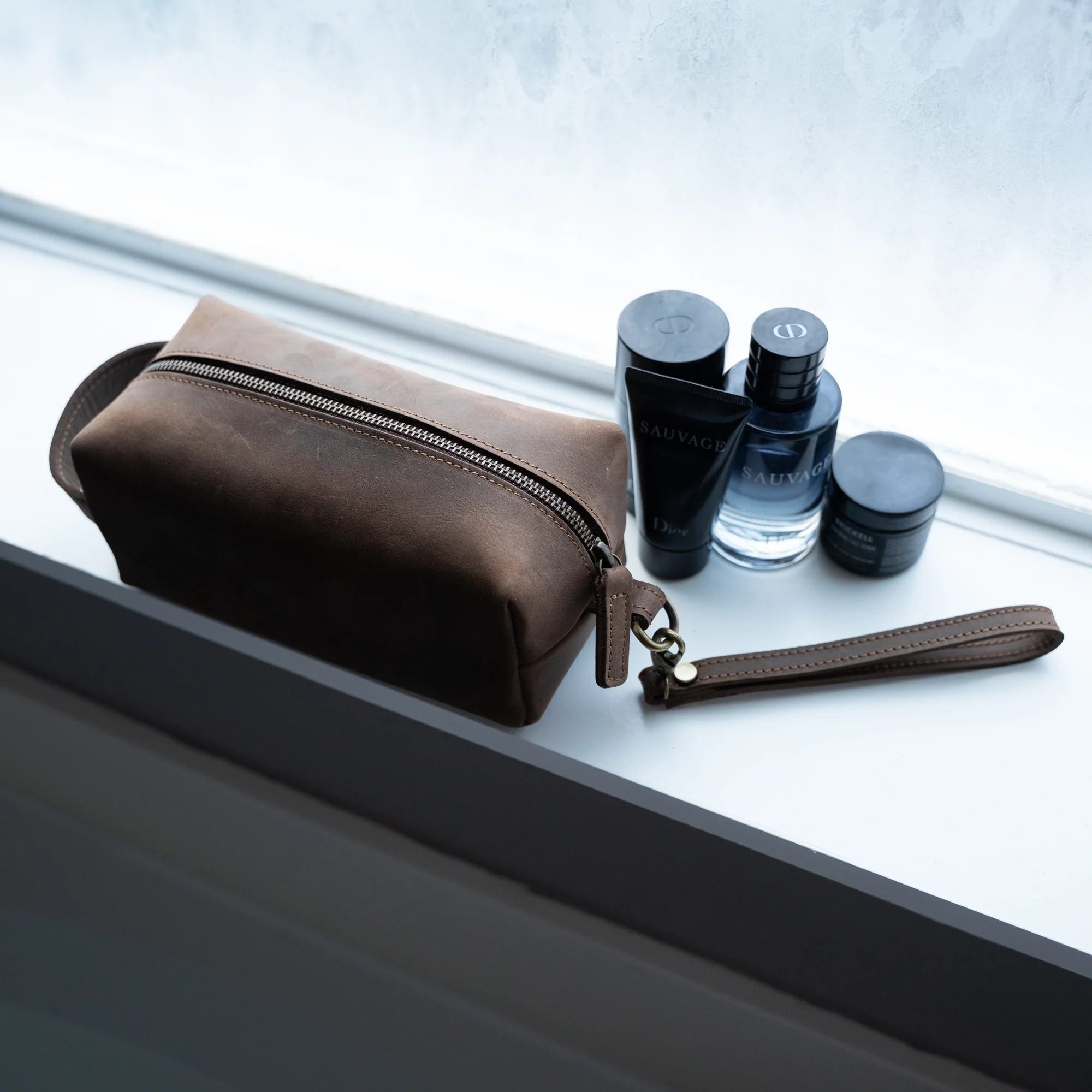 Lee | Dopp Kit | Chestnut - Image 2