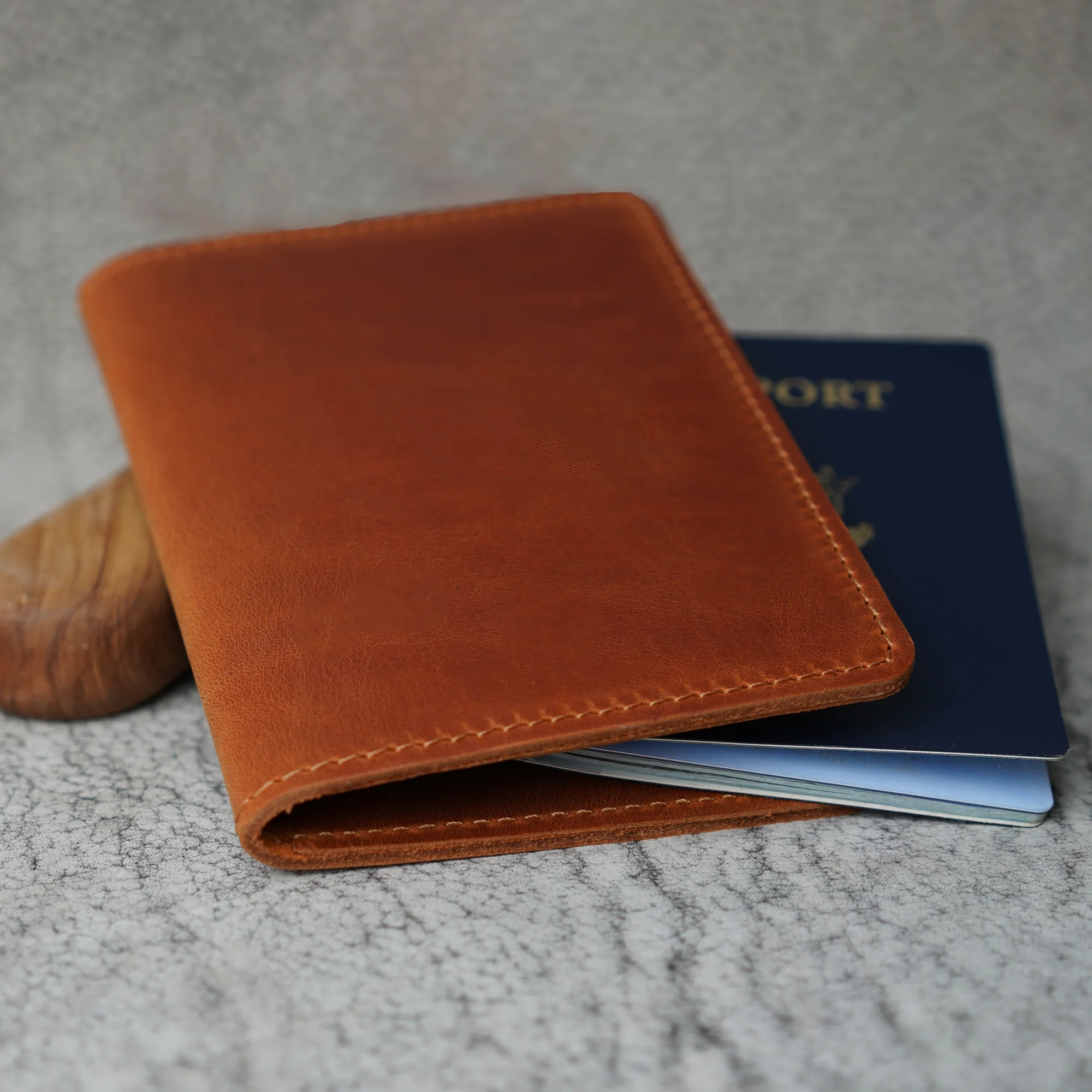 Pike Leather Passport Wallet | Alpine Whiskey - Image 3