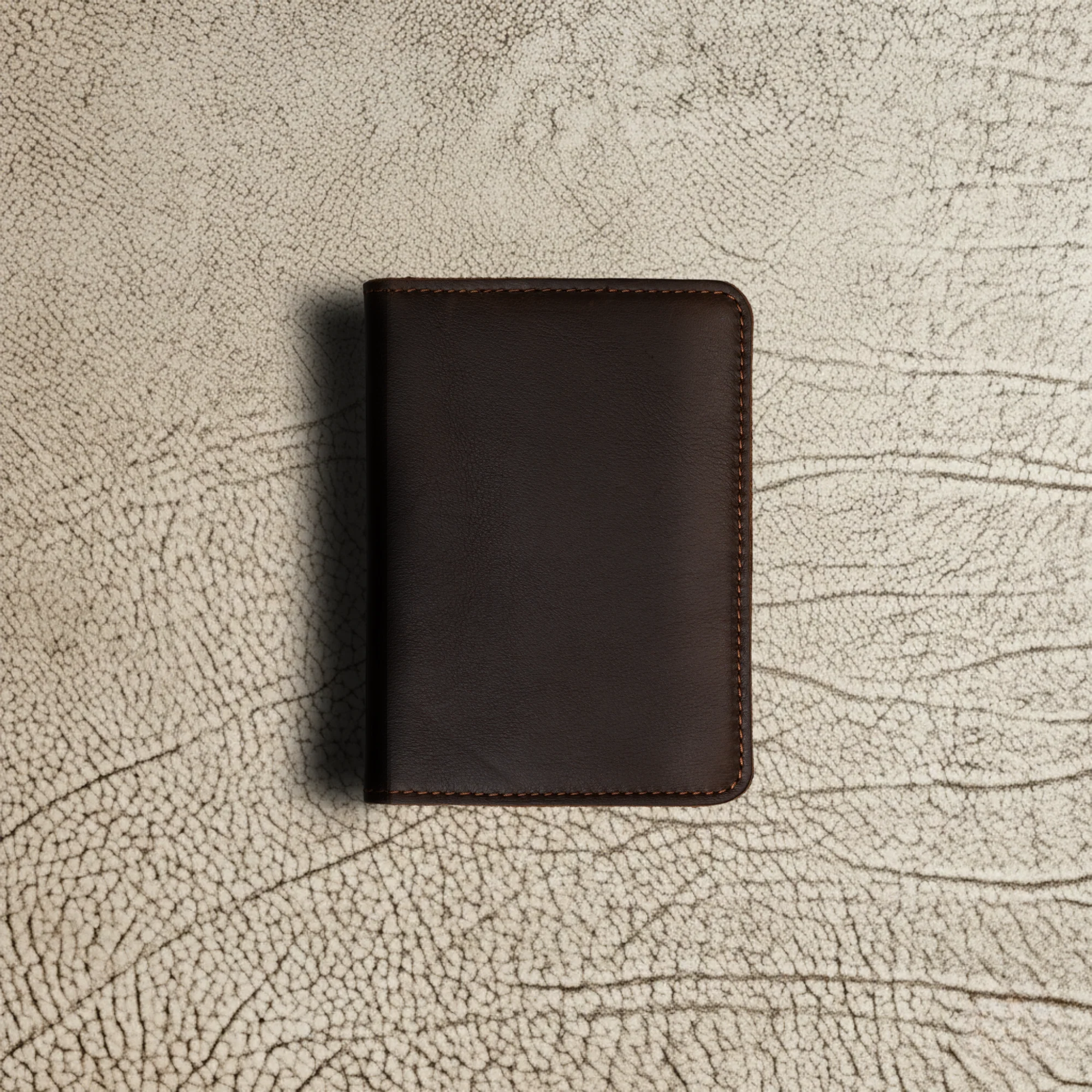 Pike Leather Passport Wallet | Dymnos Brown