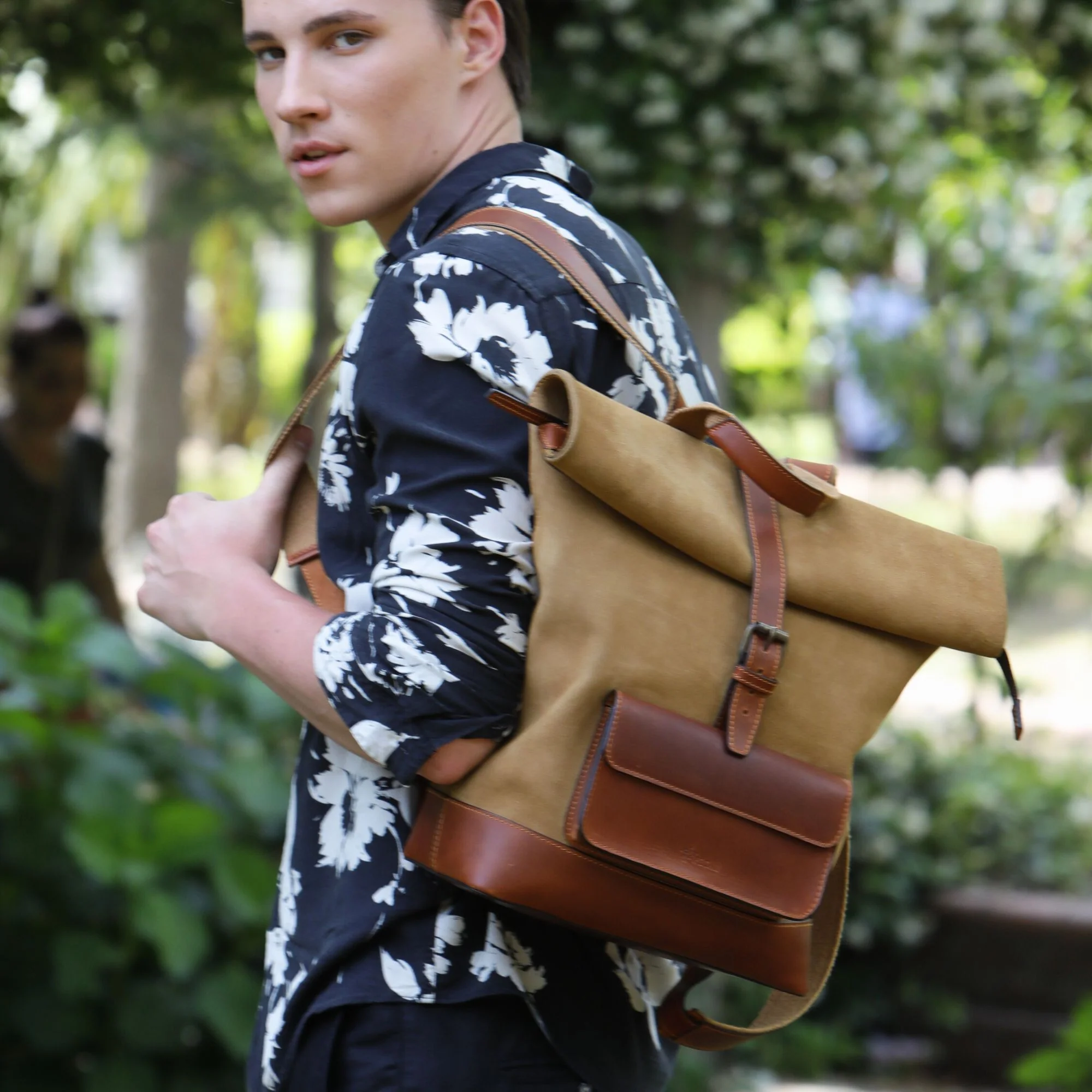 Rocky | Rolltop Backpack | Aniketos Vizon - Image 4