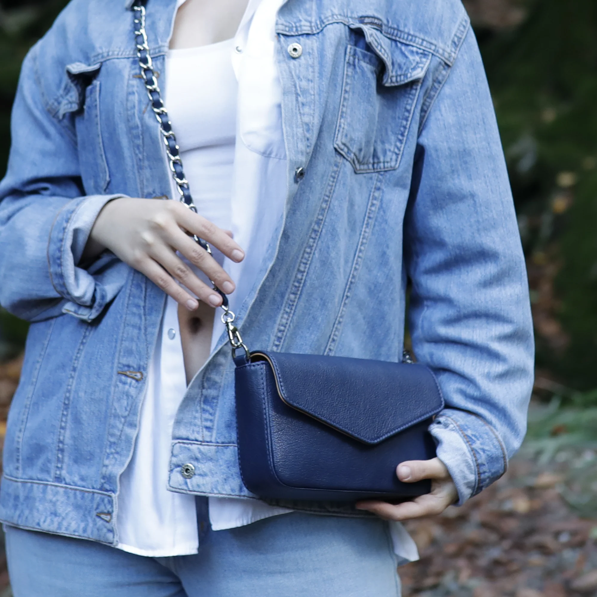 Viola | Clutch Crossbody Bag w/ Slim Wallet | Navy Blue - Image 4